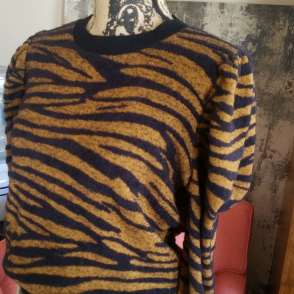 Leith 🐅 - Picture 2 of 5